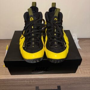 Nike Opti Yellow and Black Air Foamposite One